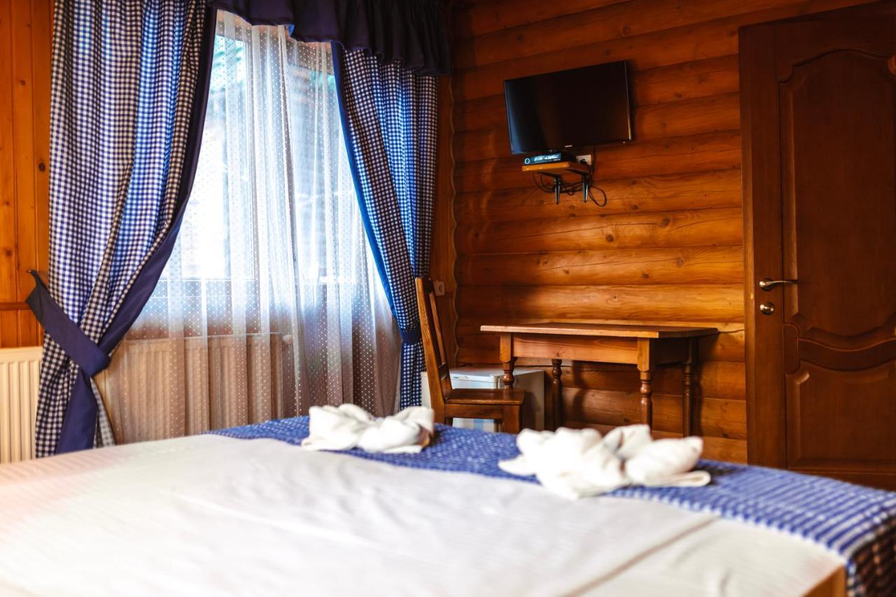 Royal Village Resort Bukovel Exteriör bild