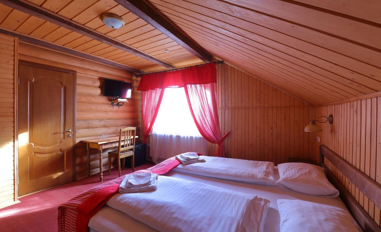 Royal Village Resort Bukovel Exteriör bild