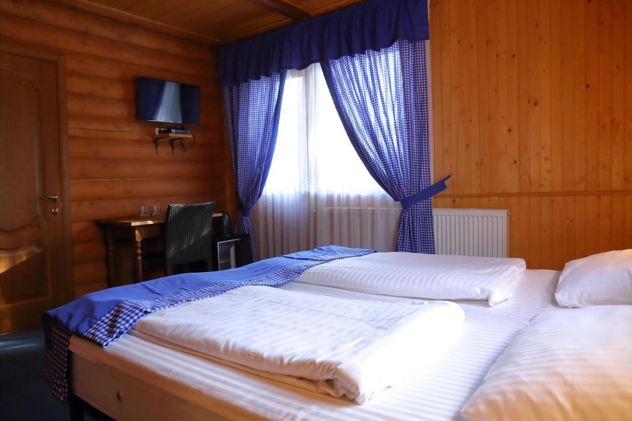 Royal Village Resort Bukovel Exteriör bild